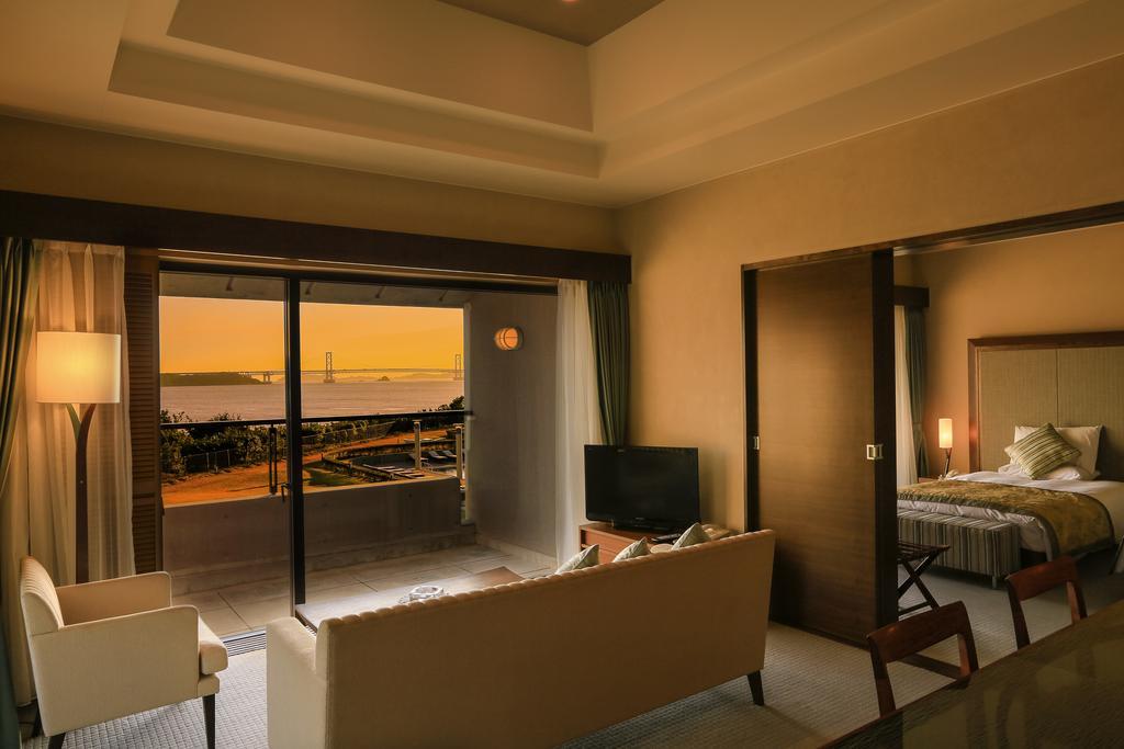 Hotel Anaga Minamiawaji Экстерьер фото